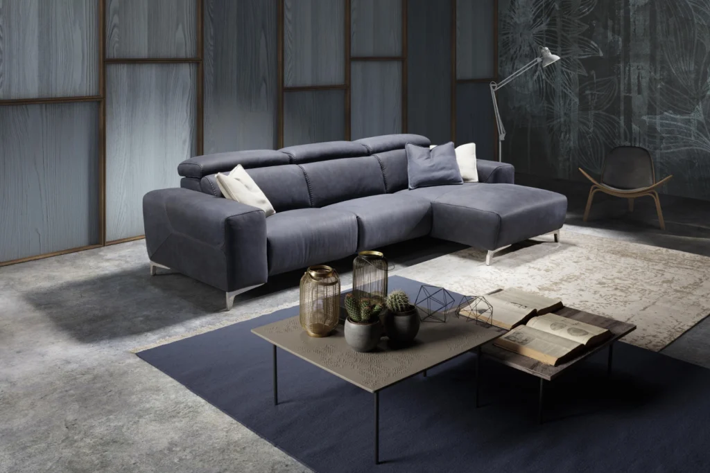 Iride Sectional, view 7